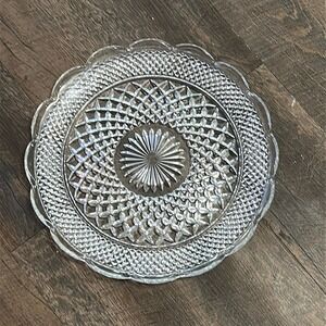 Vintage 14 In Anchor Hocking Wexford serving/Cake platter with scalloped…
